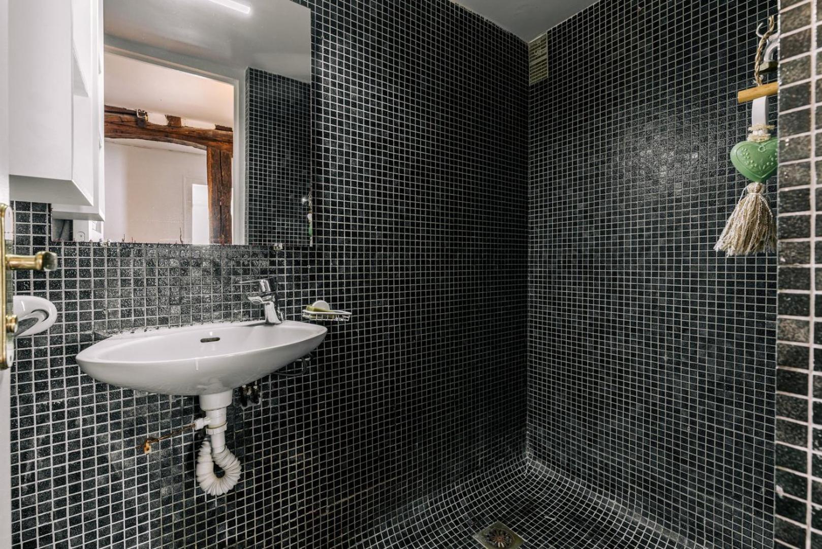 Appartement Guestready - Tasteful With A Balcony