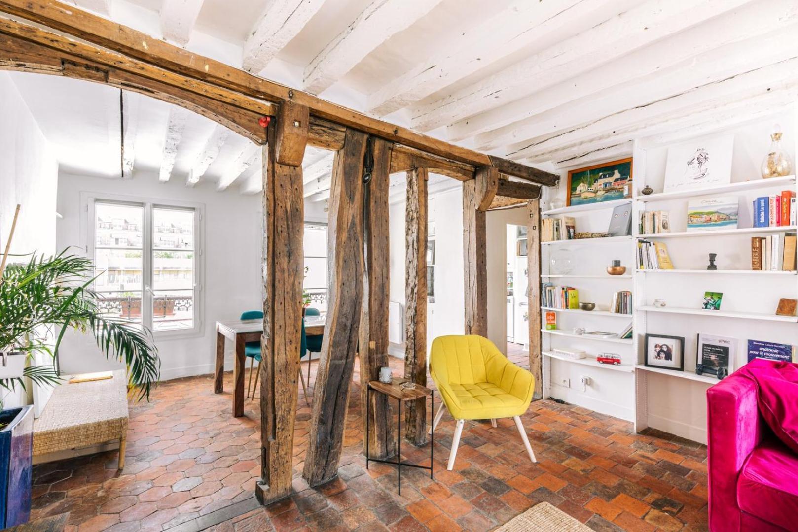 Appartement Guestready - Tasteful With A Balcony Parijs